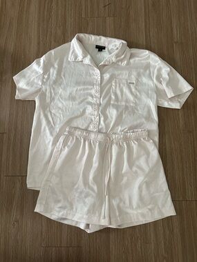 🫐3 for $15🫐 Tahari Pale Pink Button-Up PJ set